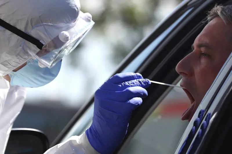 "Un caso in Campania". La variante Omicron è già in Italia