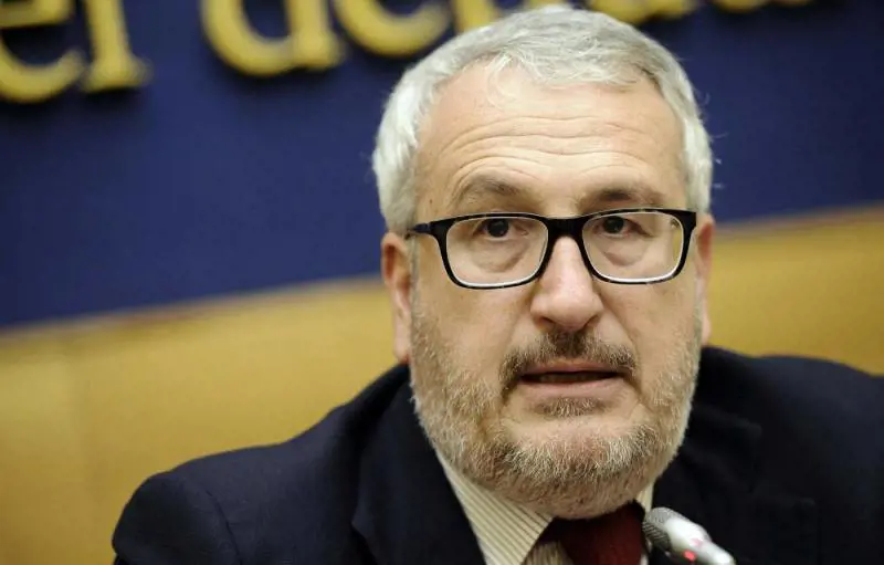 "In Italia si criminalizza l'avversario. Ecco la figura idonea per il Colle"