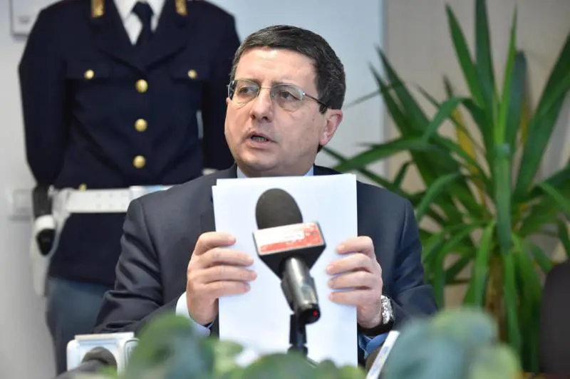Buffetto del Csm al pm molestatore