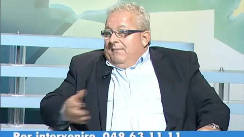 Il Covid uccide un altro No Vax. Morto il negazionista "Mauro" reso celebre dai deliri in radio
