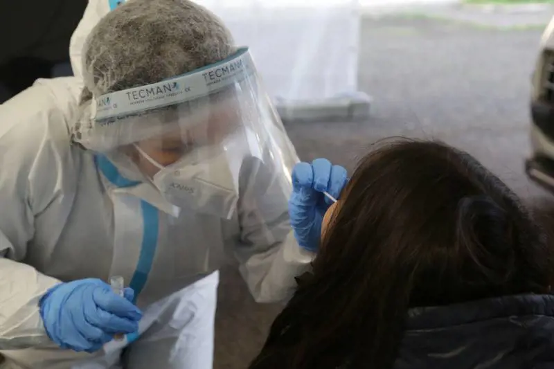 Regioni in pressing. L'ipotesi del Pass ai positivi vaccinati e tamponi fai da te per le quarantene
