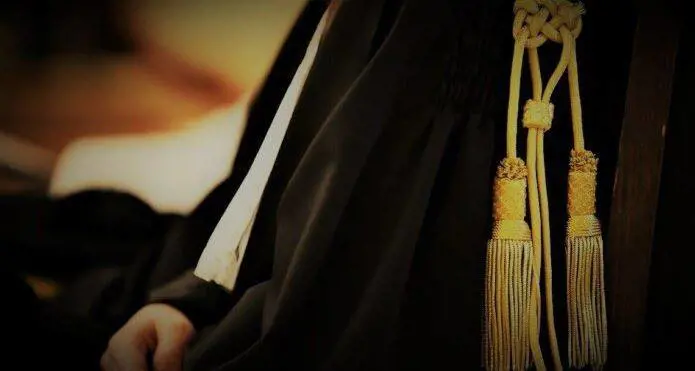 Stretta sul furto di immagini on line