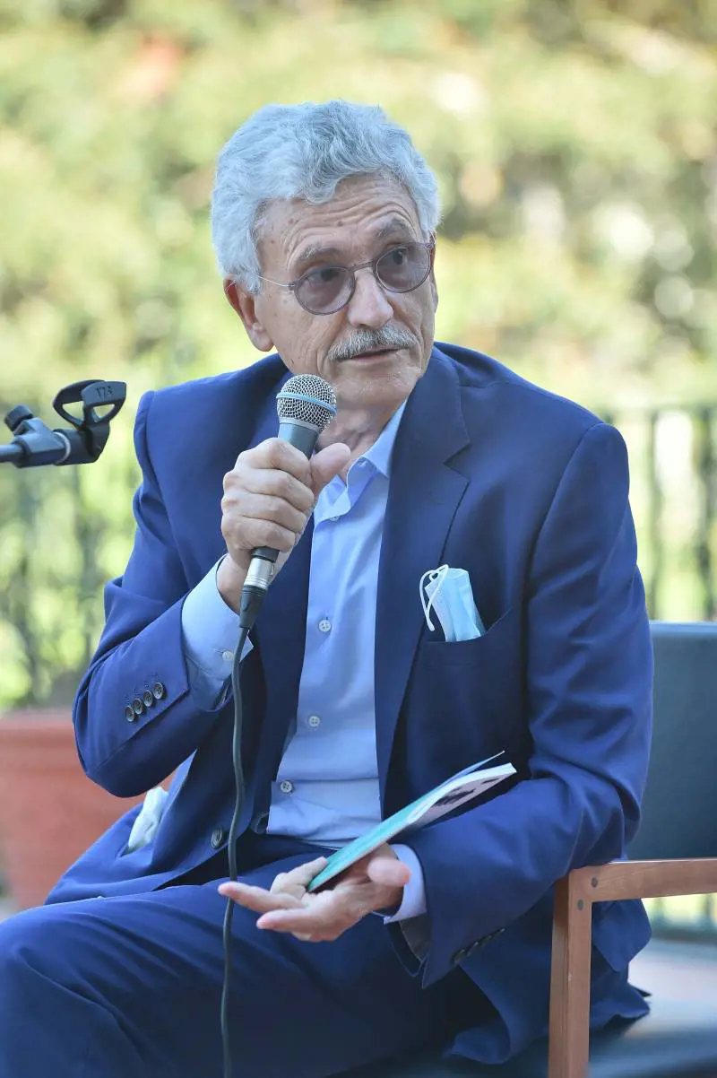 "No comment…". Quel silenzio a sinistra su Baffino D’Alema