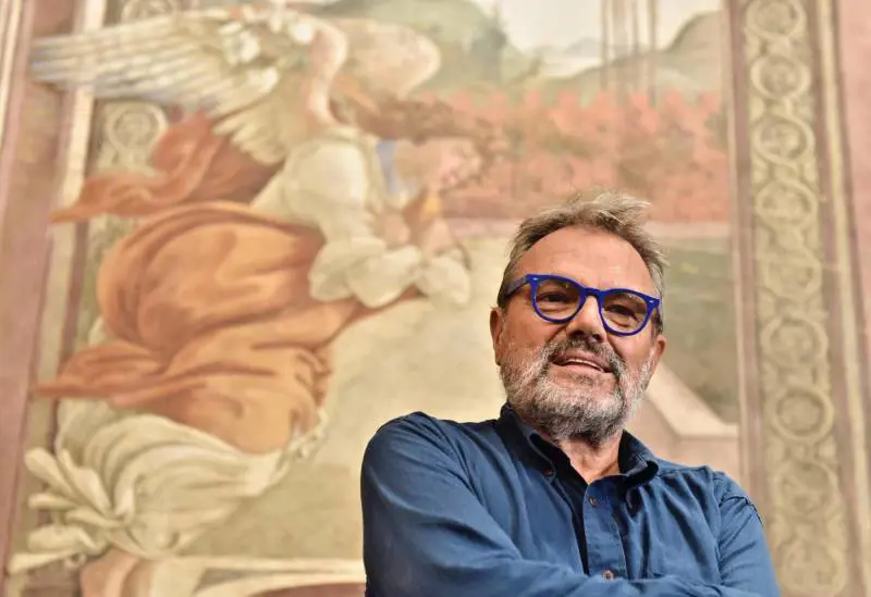 "Razzista e fascista". Oliviero Toscani choc: odio rosso contro Giorgia Meloni