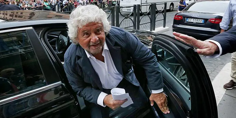 "Denaro e richieste ai politici". Tutte le accuse che inguaiano Grillo
