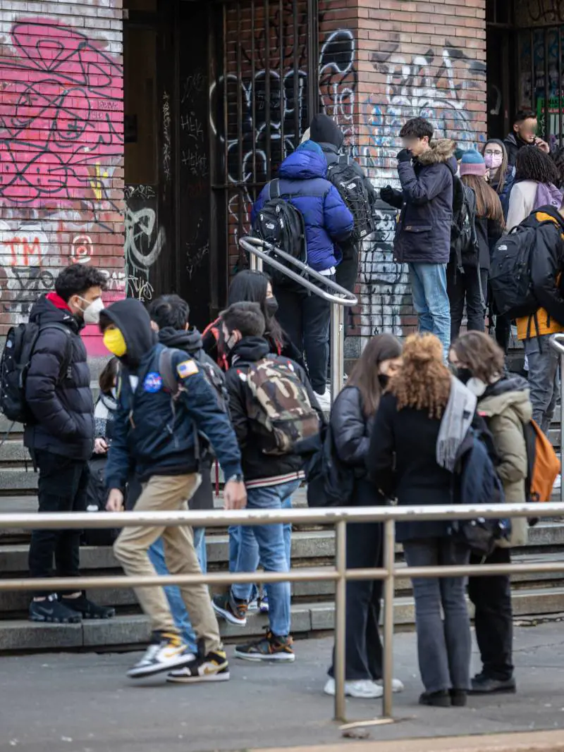 Scuole chiuse in un Comune su otto. E Bianchi ammette: c'è la possibilità che manchi personale
