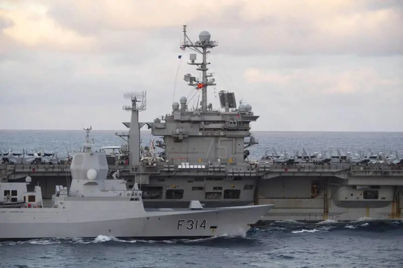 Esercitazioni e aerei, la morsa della Nato. Blinken smuove la Cina: "Stop alle armi"