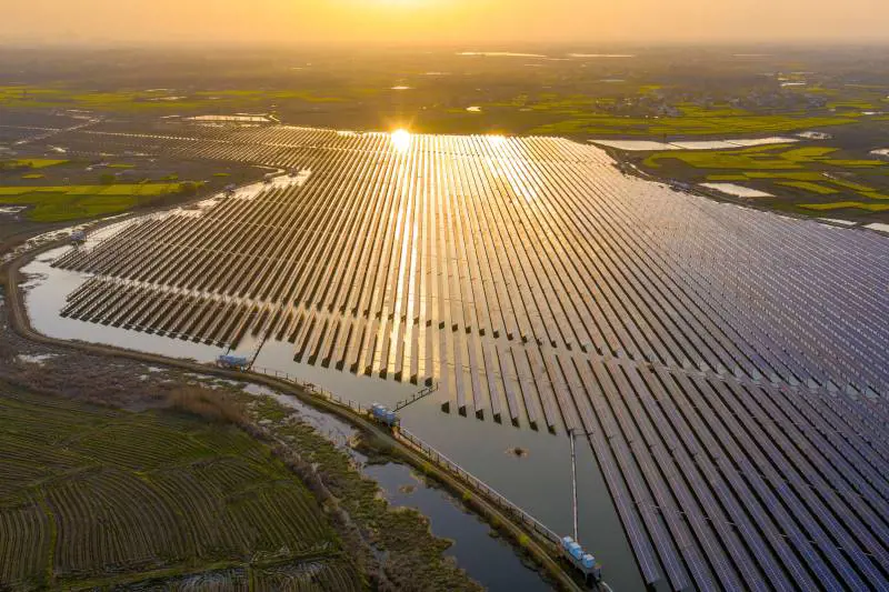 Fotovoltaico: cos'è, come funziona e vantaggi ambientali