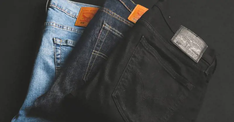 Jeans: quali modelli scegliere a 60 anni