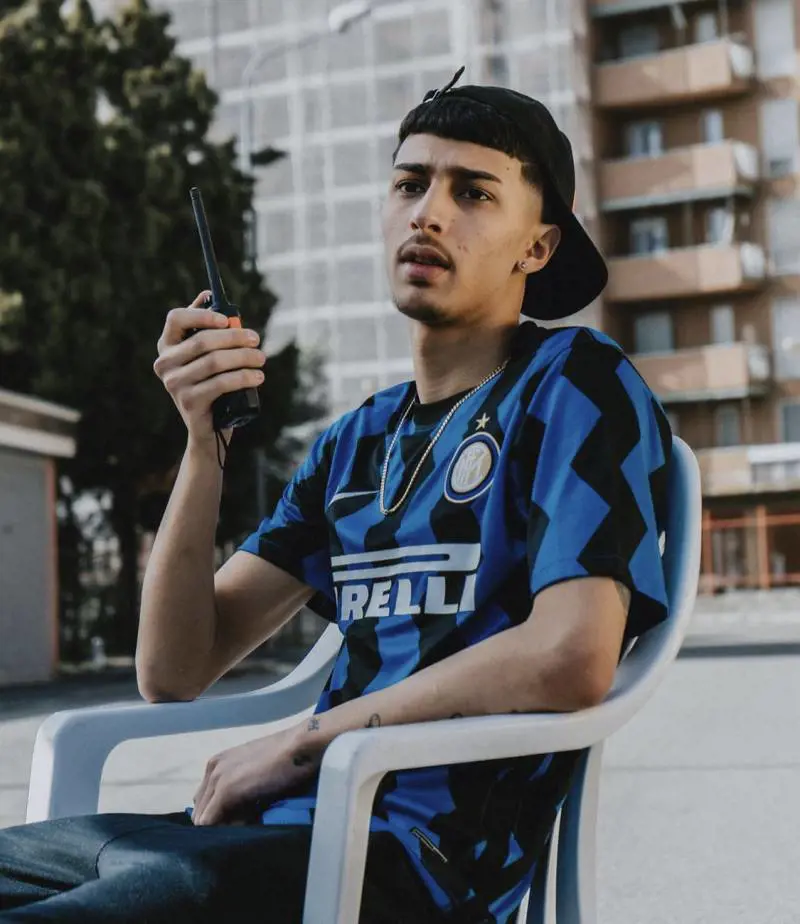 Il rapper rapinatore: "Ho cambiato vita, ora sono ricco"