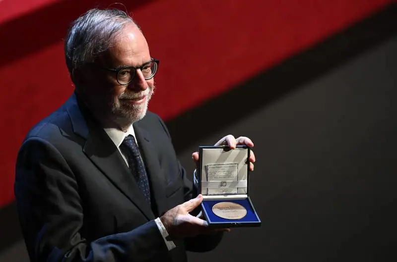 Spunta l'ipotesi Riccardi. Ma a sinistra è già imbarazzo