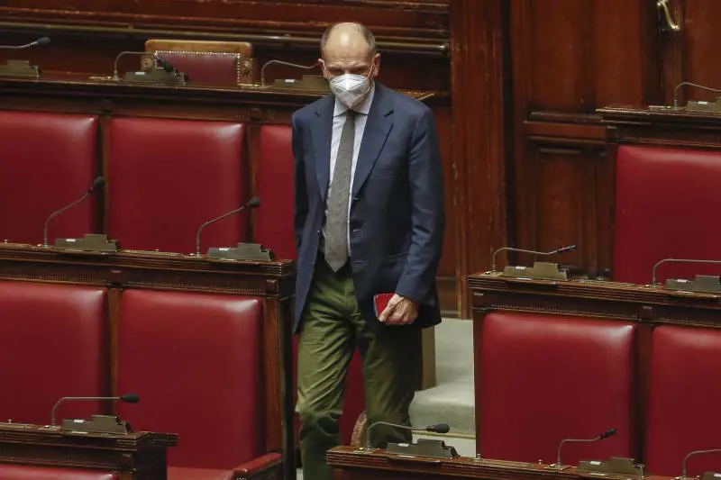 "Belloni chi?". Ma Letta viene sbugiardato così