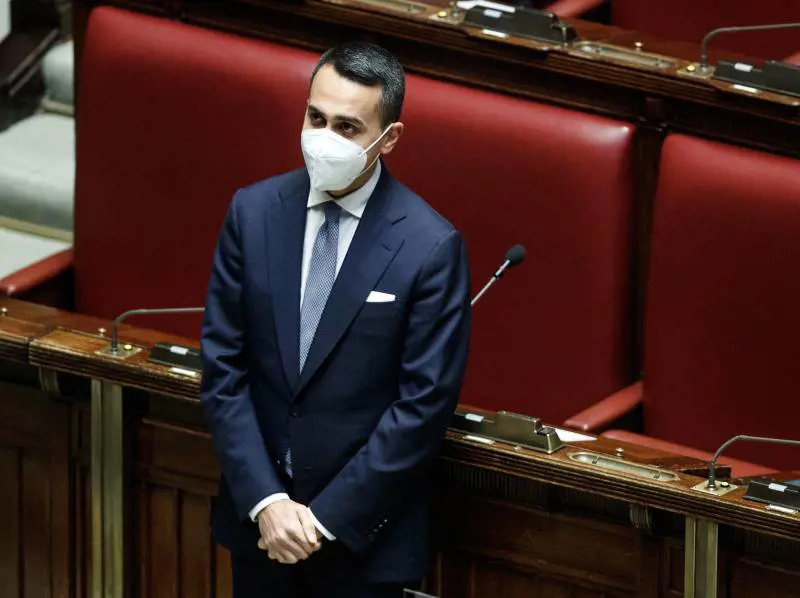 Su Twitter una valanga di #DiMaioOut: ecco cosa c'è dietro