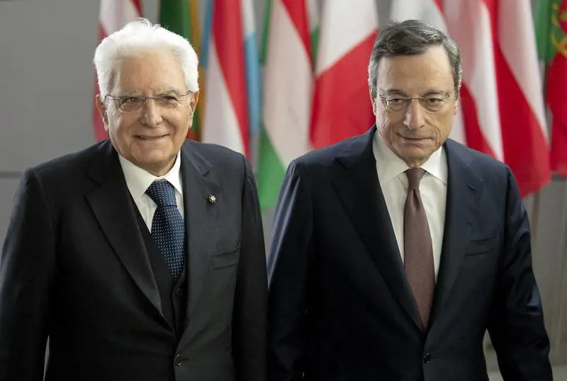Dal papa a Draghi, i messaggi di auguri per Mattarella