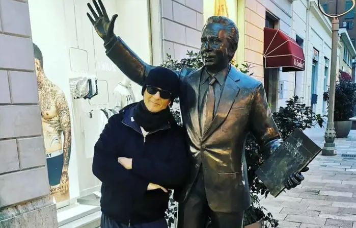 Prima con Zalone, poi da Mike: Fiorello pronto per Sanremo