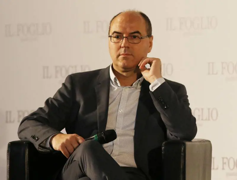 "L’uomo globale ha distrutto sé stesso"
