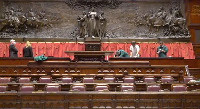 Salvini positivo al Covid: assente alla cerimonia del giuramento di Mattarella