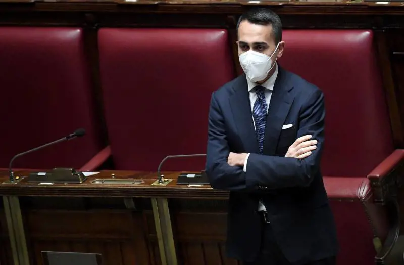 Il governo è spiazzato. Sfuma il vertice a Mosca. Timori per il caos