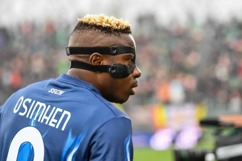 L'uomo in maschera fa rivivere il sogno