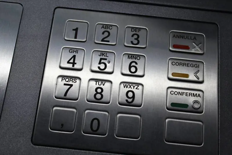 Bancomat, tra pochi giorni cambia tutto. Tutte le nuove regole