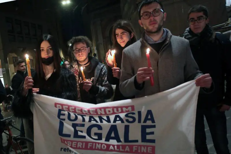 Adesso la politica deve battere un colpo