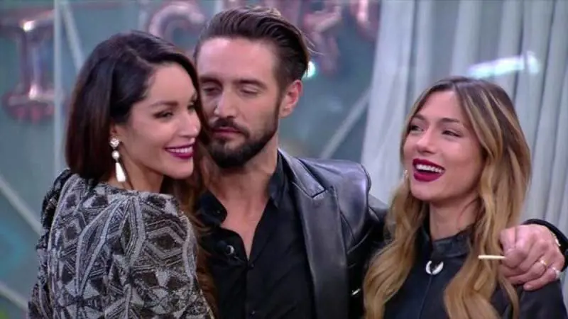 "Così ci scambiamo le fedi": la trama di Alex e Delia finisce male