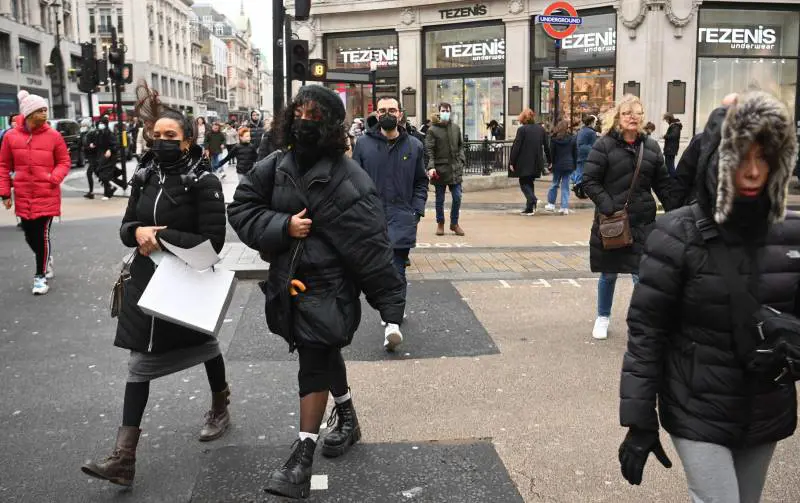 Londra, sanità al collasso. Sei milioni in lista d'attesa