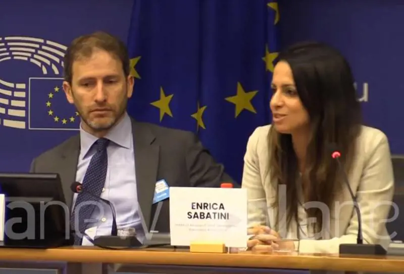 "Può essere il nostro leader...". Spunta il nome tra i "post-grillini"