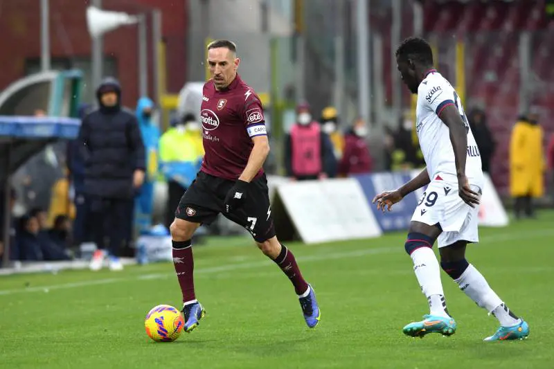 Schianto nella notte per Ribery: paura per il francese della Salernitana