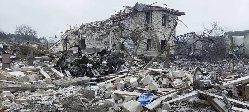 Putin non si ferma (e vuole le centrali). Bombe e fame, ucraini allo stremo