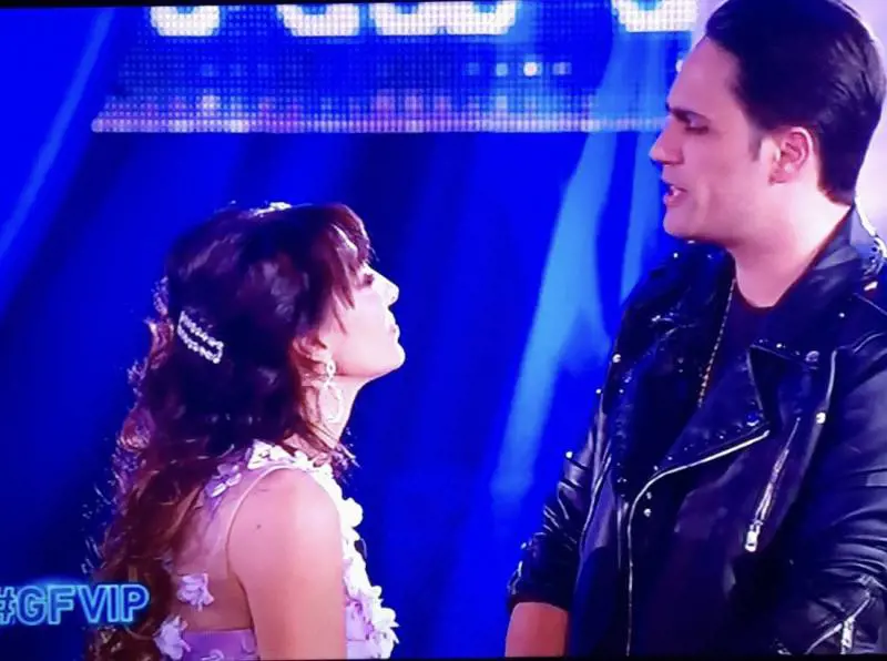 “Non sono impazzito”, “Stai mentendo”. Volano stracci al Gf vip 