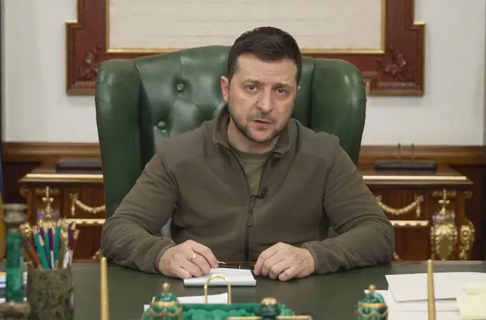 Zelensky interverrà in diretta alla manifestazione di Nardella