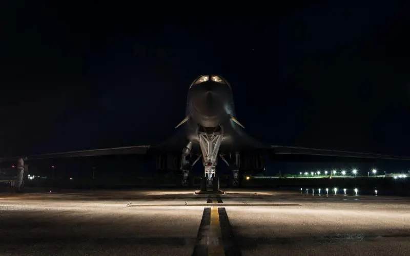 "Difendiamo gli alleati". Perché si alzano in volo sull'Italia i B-52