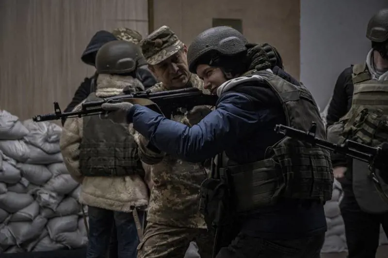 La Russia e l'aiuto cinese. "Ha chiesto l'invio di armi"