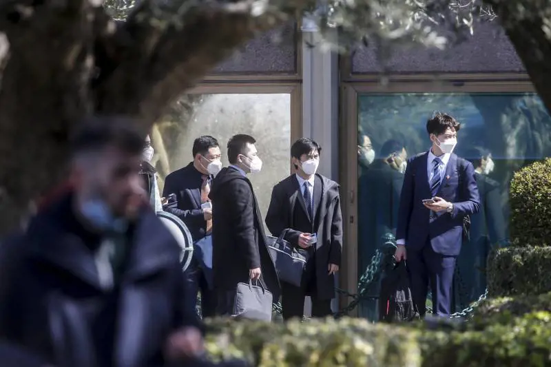 Torna il "blocco rosso". Xi pronto a fornire armi cinesi a Putin. E gli Usa avvertono: gravi conseguenze