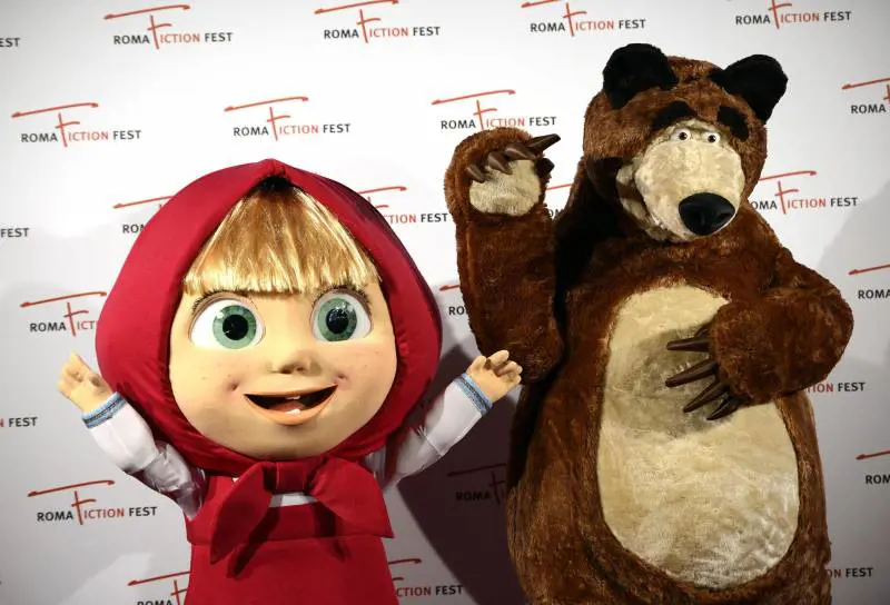 Ma almeno risparmiate Masha e Orso