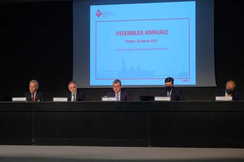 "Via l'Imu per le fiere, rimodulare il Pnrr per il turismo"