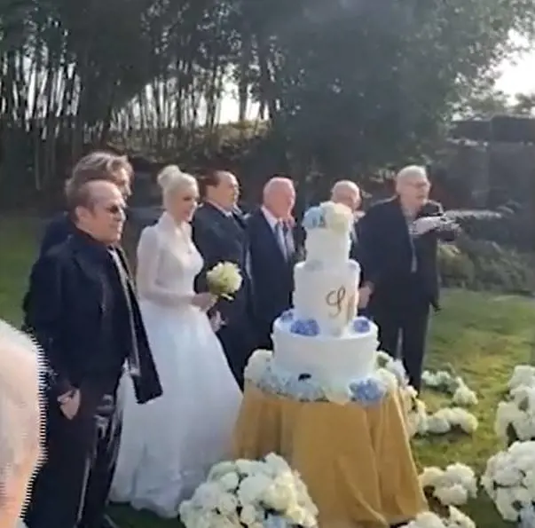 Promessa d'amore di Silvio: "Grato al cielo per Marta"
