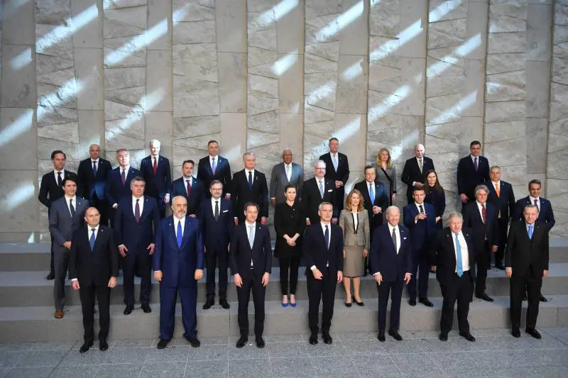 Altre armi Nato all'Ucraina "In caso di attacchi chimici noi pronti a rispondere"