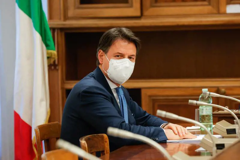 5s, Conte sfida Di Maio: la mia pazienza è finita