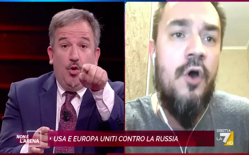 Lite durissima in diretta: "Dici boiate..."