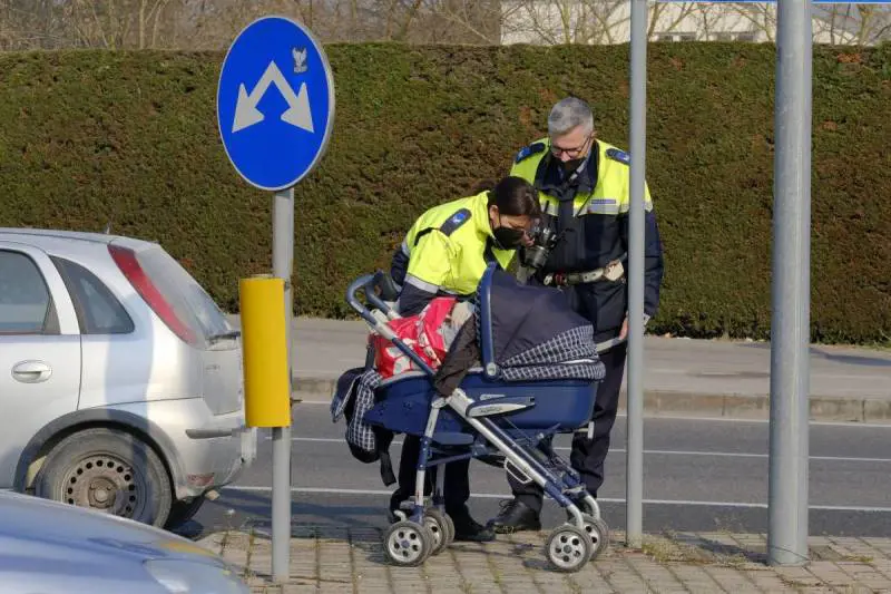 Travolto da una Jeep: muore a soli 8 mesi