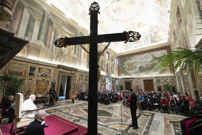 "Tregua pasquale, poi la pace". L'appello del Papa per la domenica delle Palme