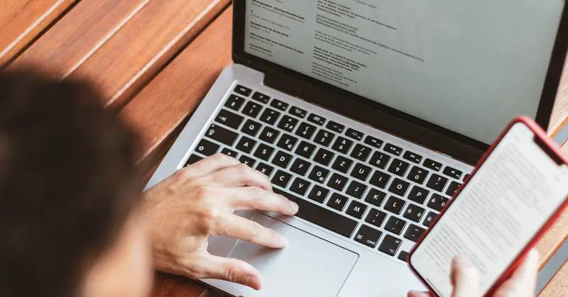 11 milioni di italiani senza mail: cosa sta succedendo a Libero e Inwind 