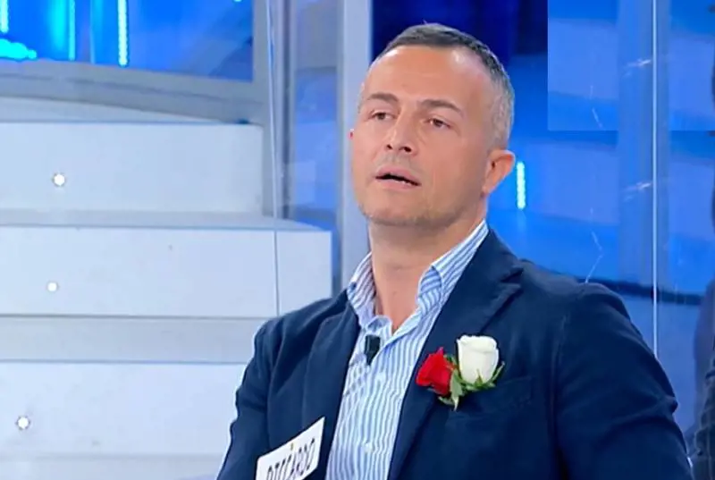 Riccardo torna a Uomini e donne. La reazione di Ida stupisce