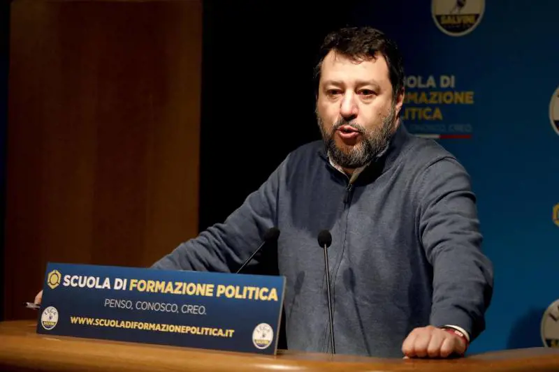 Il centrodestra stoppa l'aumento delle tasse "La casa non si tocca". Il vertice con Draghi