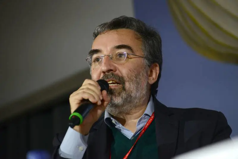 I 200mila euro a Damilano stressano la Rai