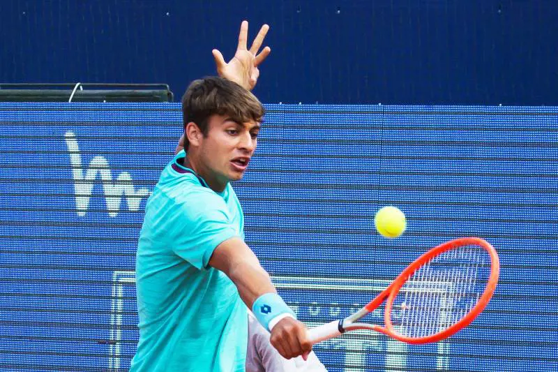 Due tornei al giorno, i "frontalieri" del tennis