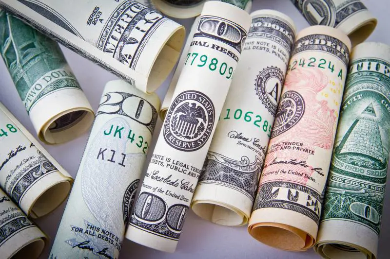 La guerra degli oligarchi