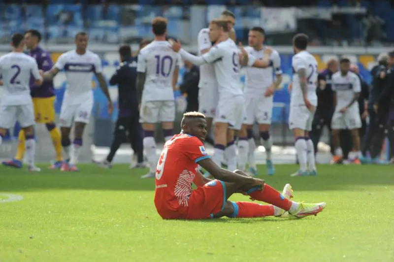 Napoli, il sogno scudetto lo rovina sempre la Viola